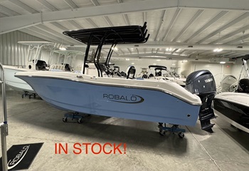 2025 Robalo R202 Explorer Steel Blue Boat